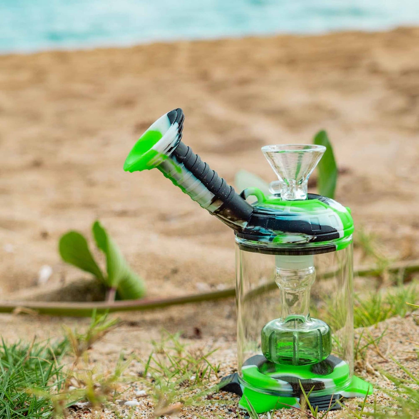 SILICONE FORTRESS BONG